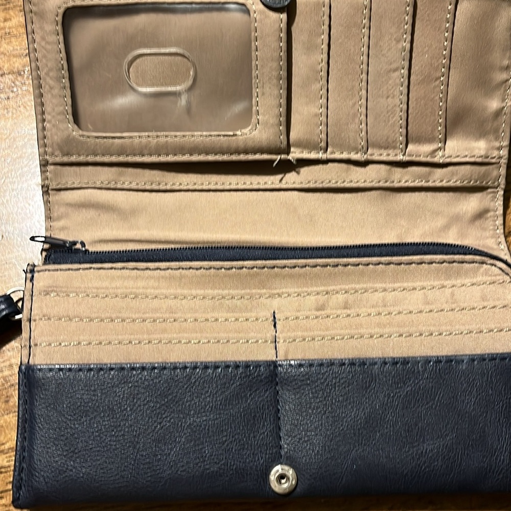 Relic wallet - Picture 4 of 6